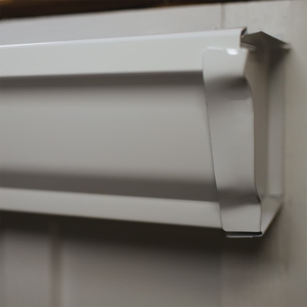 4-inch Aluminum Outside Corner Gutter Mitre in Peak White Pro Pack (20 pieces)