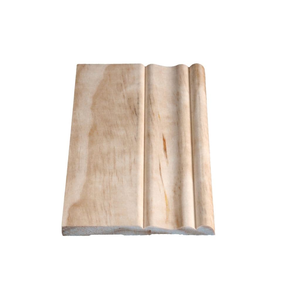 Base coloniale en pin massif clair de 5/16 po x 4-1/8 po x 8 pi