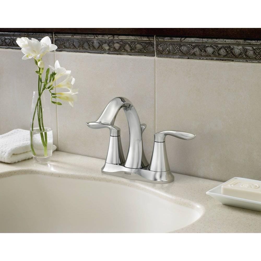 Robinet de lavabo de salle de bain central à 2 poignées Eva de 4 pouces en chrome (vidange et valve incluses)