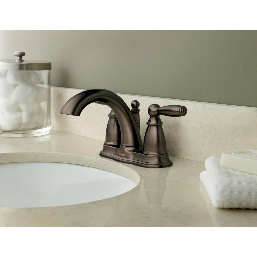 Robinet de lavabo de salle de bain à 2 poignées Brantford de 4 pouces en bronze huilé (drain et valve inclus)