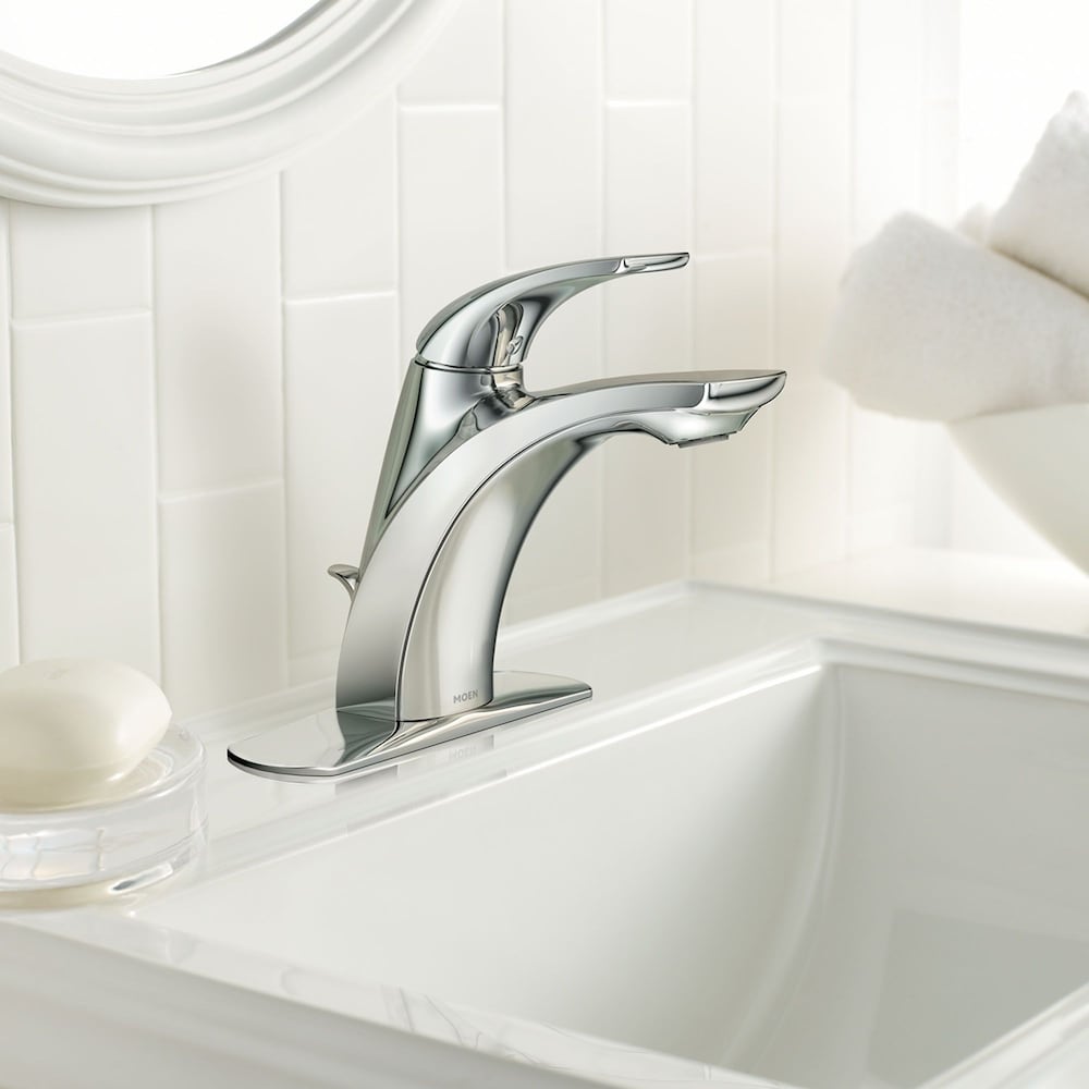 Robinet de lavabo de salle de bain à poignée unique Zarina de 4 pouces avec plaque de pont en chrome (vidange et valve incluses)