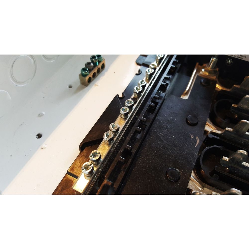 200 Amp, 40 Circuits Maximum Homeline Retrofit Panel Package with Breakers