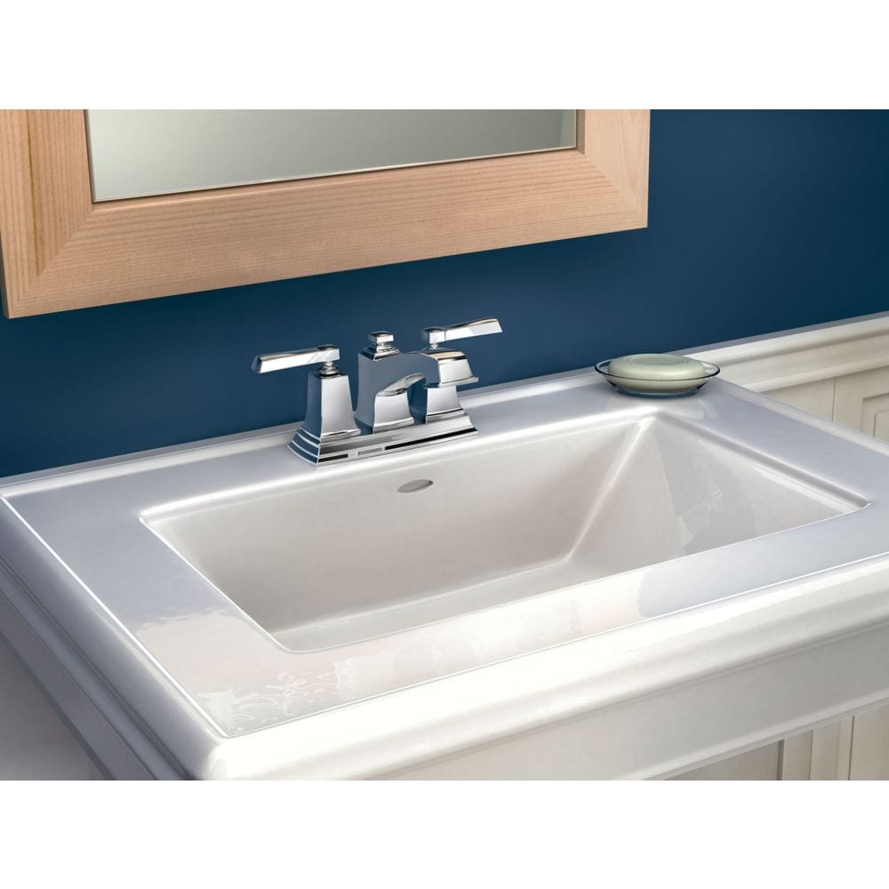 Robinet de lavabo de salle de bain à 2 poignées de 4 pouces à ensemble central Boardwalk en chrome (drain et valve inclus)