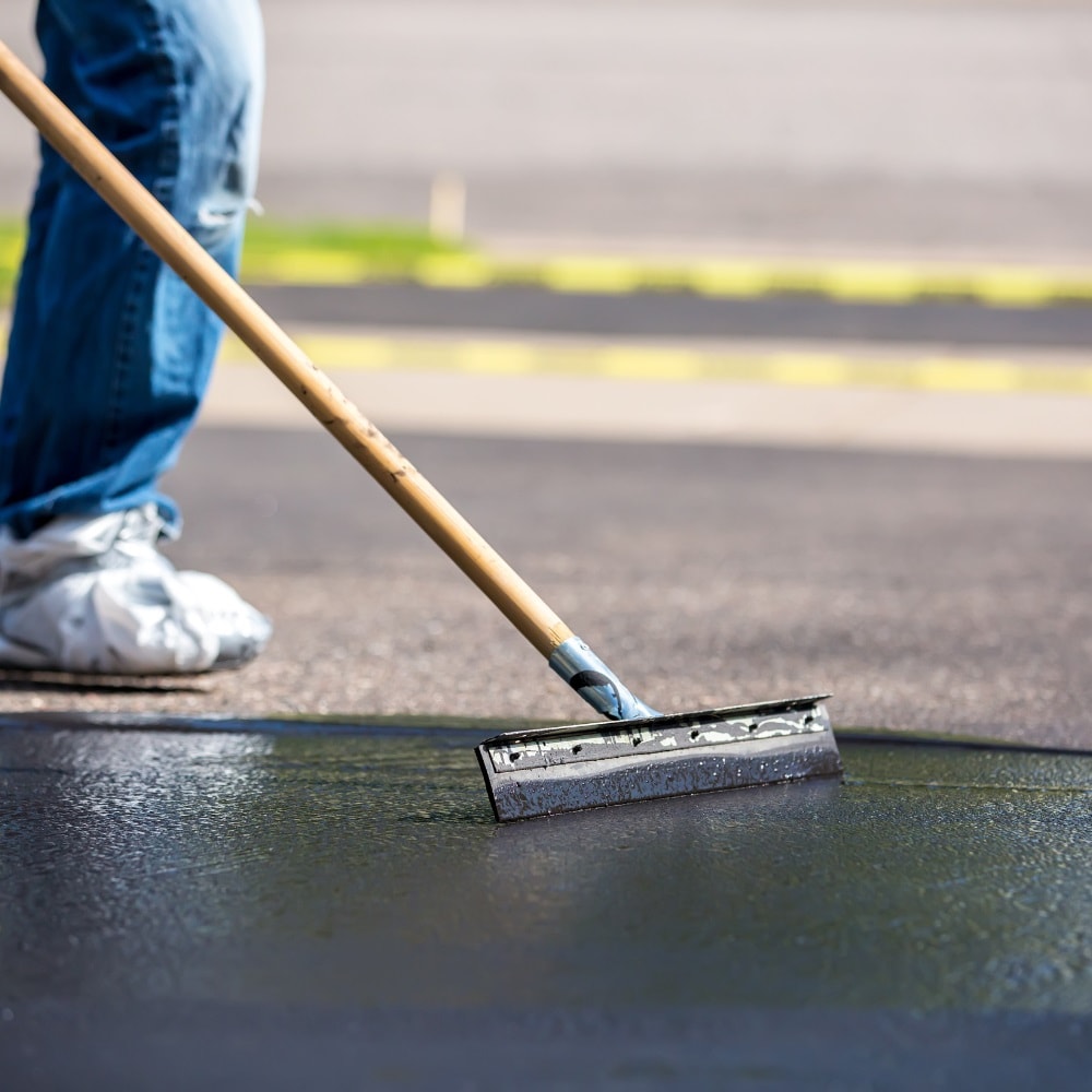 17L Asphalt Driveway Sealer