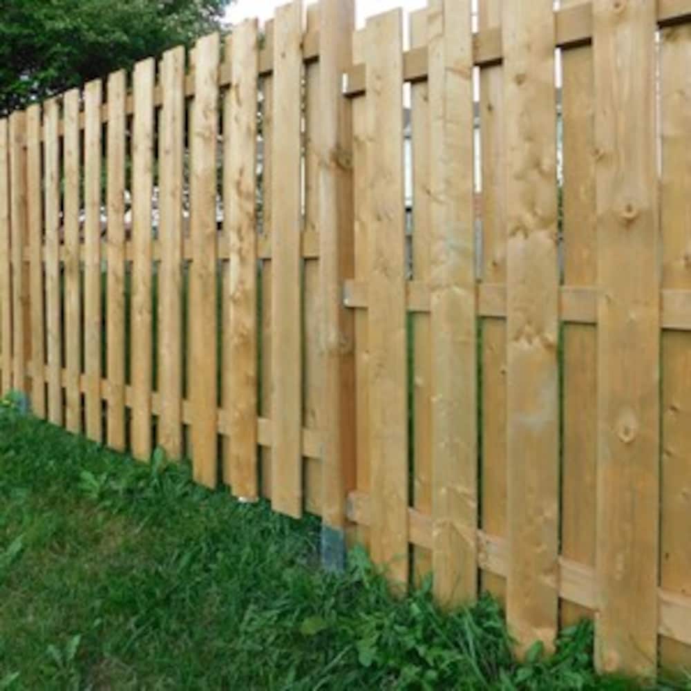 Poteau en bois traité sous pression de 4 x 4 x 10 pi (convient au contact avec le sol)