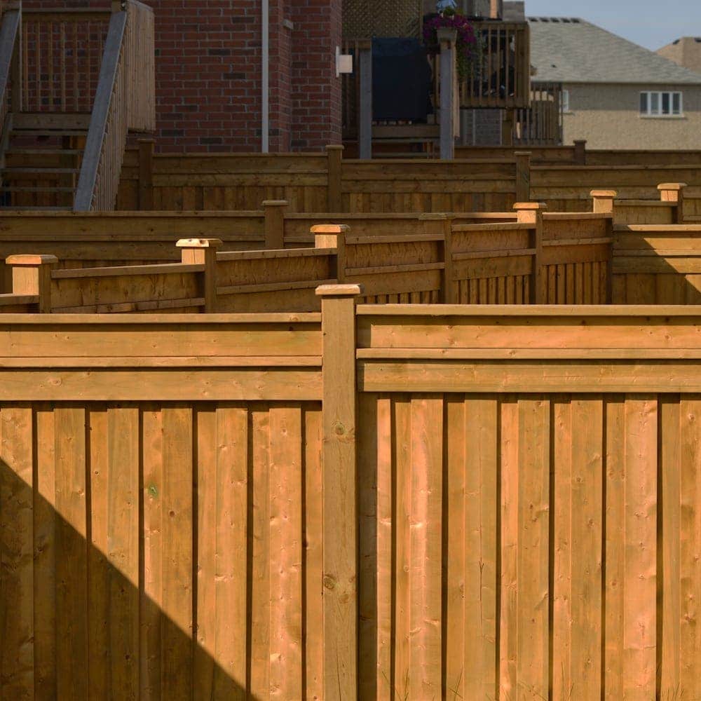 Planche de clôture en bois traité sous pression de 1 x 6 x 5 pi