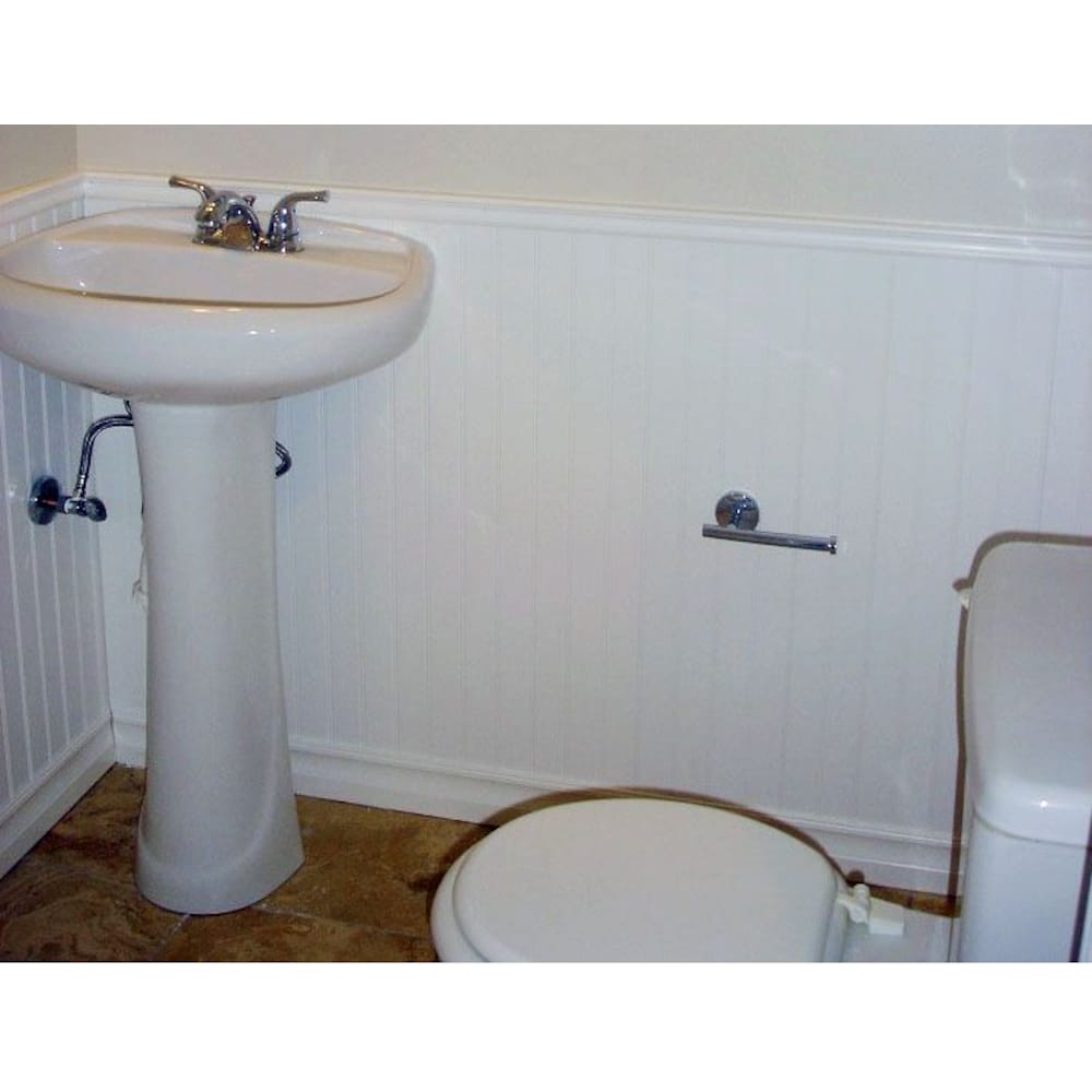 Cove - Préfini prêt à installer - Fauxwood Blanc - 3/4 po x 3/4 po x 8 pi