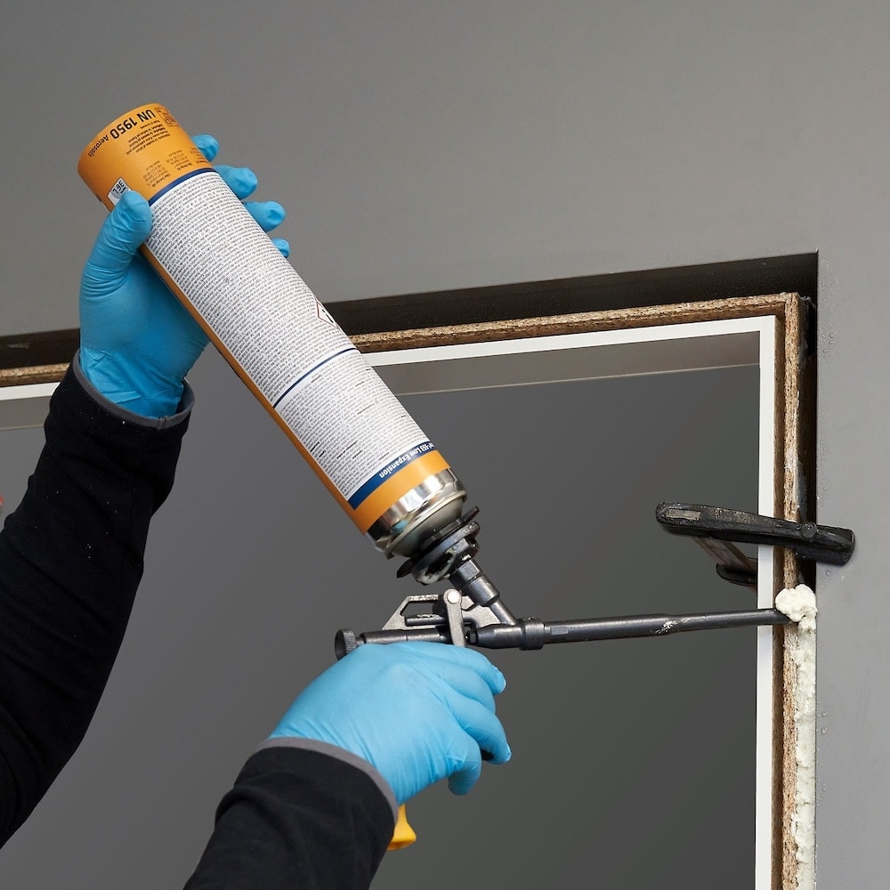 Sika Boom AS-PRO, 30 oz Spray Foam for Doors and Windows Insulation Gun-Grade Polyurethane Foam 850g