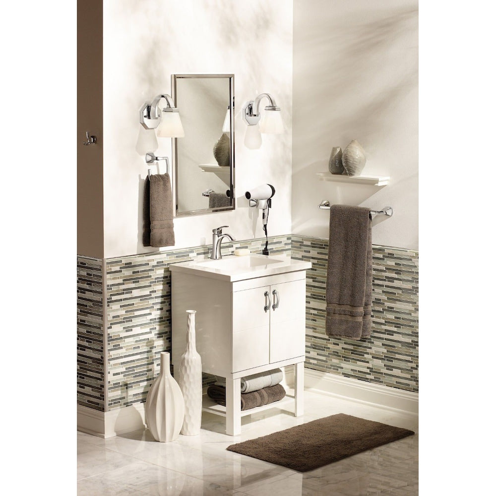 Robinet de lavabo de salle de bain Voss à poignée unique de 4 pouces avec plaque de pont en chrome (vidange et valve incluses)