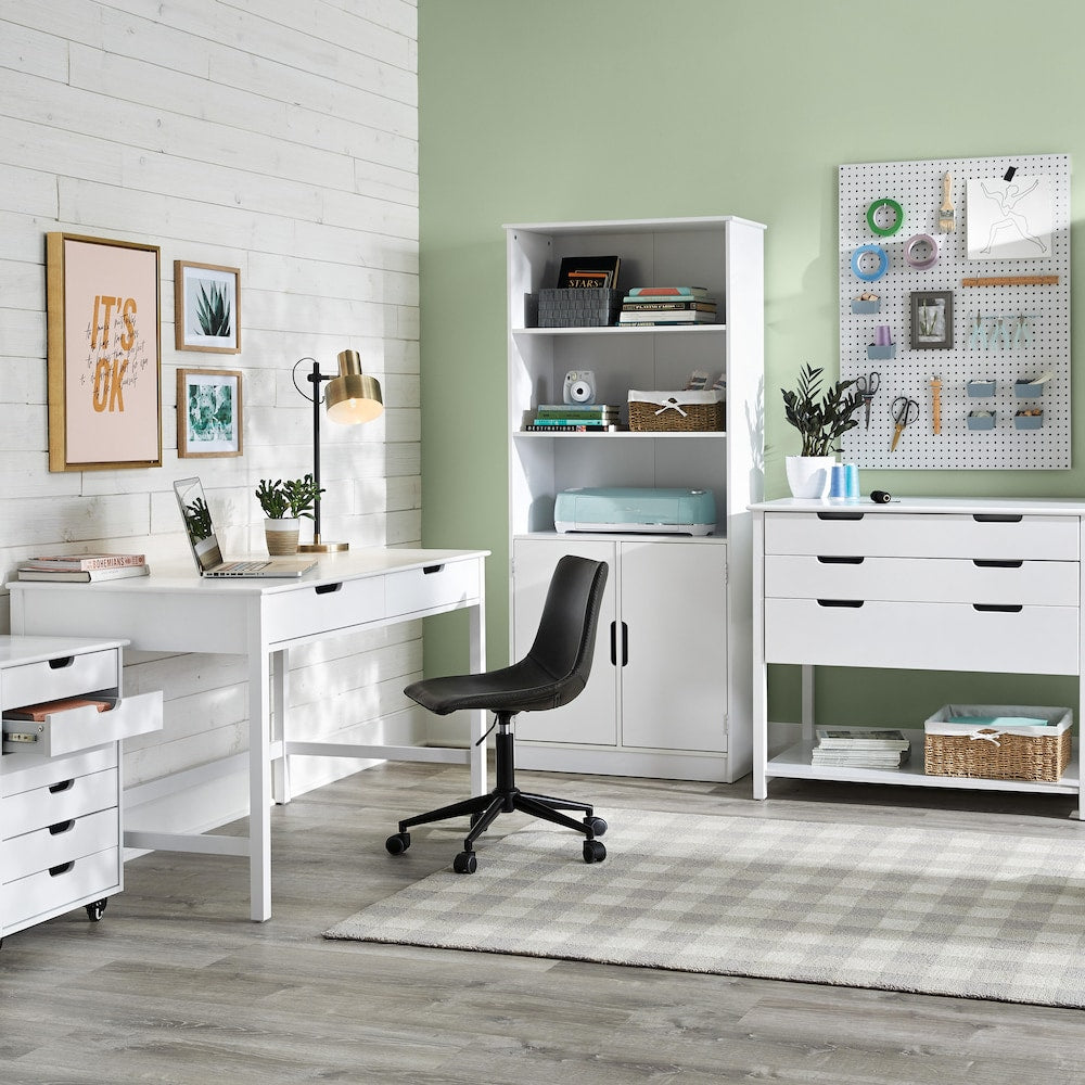 Sterling Oak 7mm x 8.7 in. W x 47.6 in. L 22MIL Click Lock Waterproof Luxury Vinyl Plank Flooring (20.06 sq.ft./case)