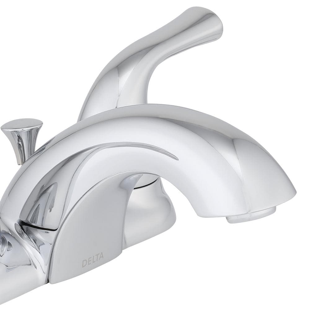 Robinet de salle de bain classique à deux poignées et levier central de 4 pouces à arc moyen en chrome