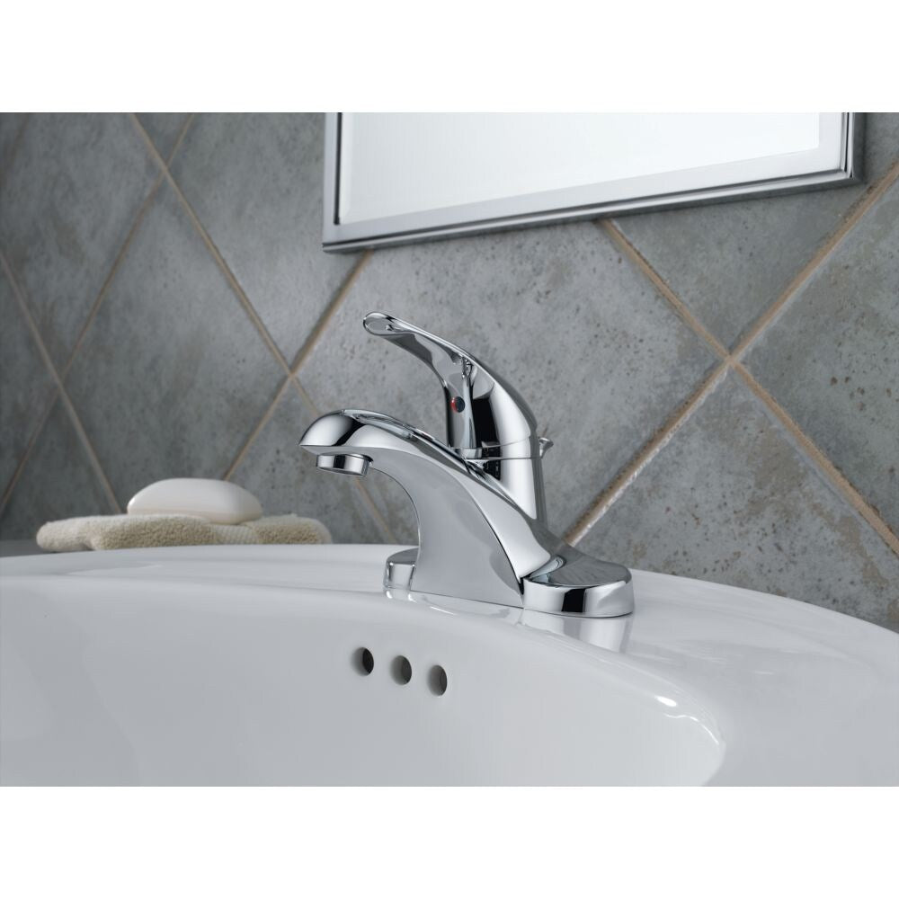 Robinet de lavabo de salle de bain à arc bas à poignée unique, montage sur pont, débit standard, chrome
