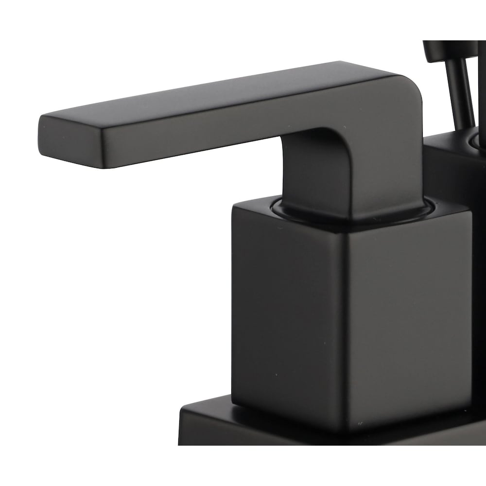 Robinet de salle de bain central Farrington de 4 pouces en noir mat