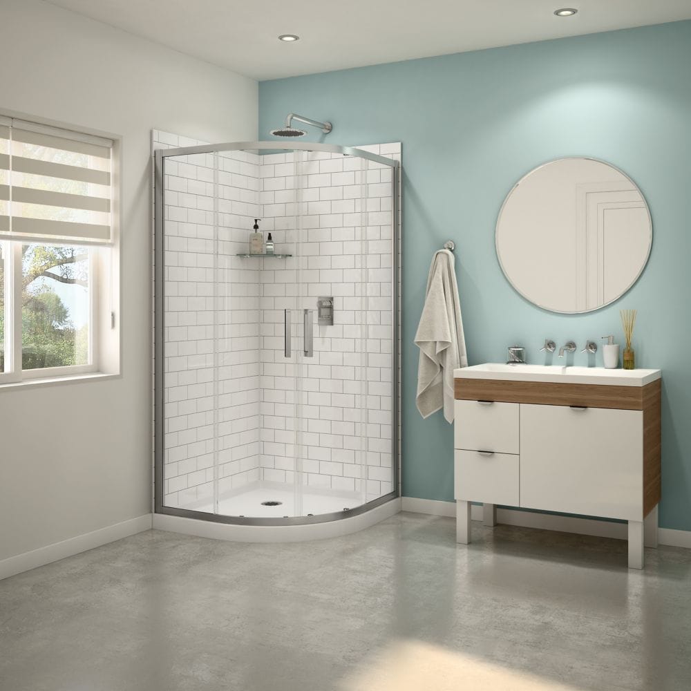 Kit de douche d'angle rond Sakura 38 po L x 38 po l x 74,5 po H avec drain d'angle, base en acrylique et porte coulissante chromée (sans paroi de douche)