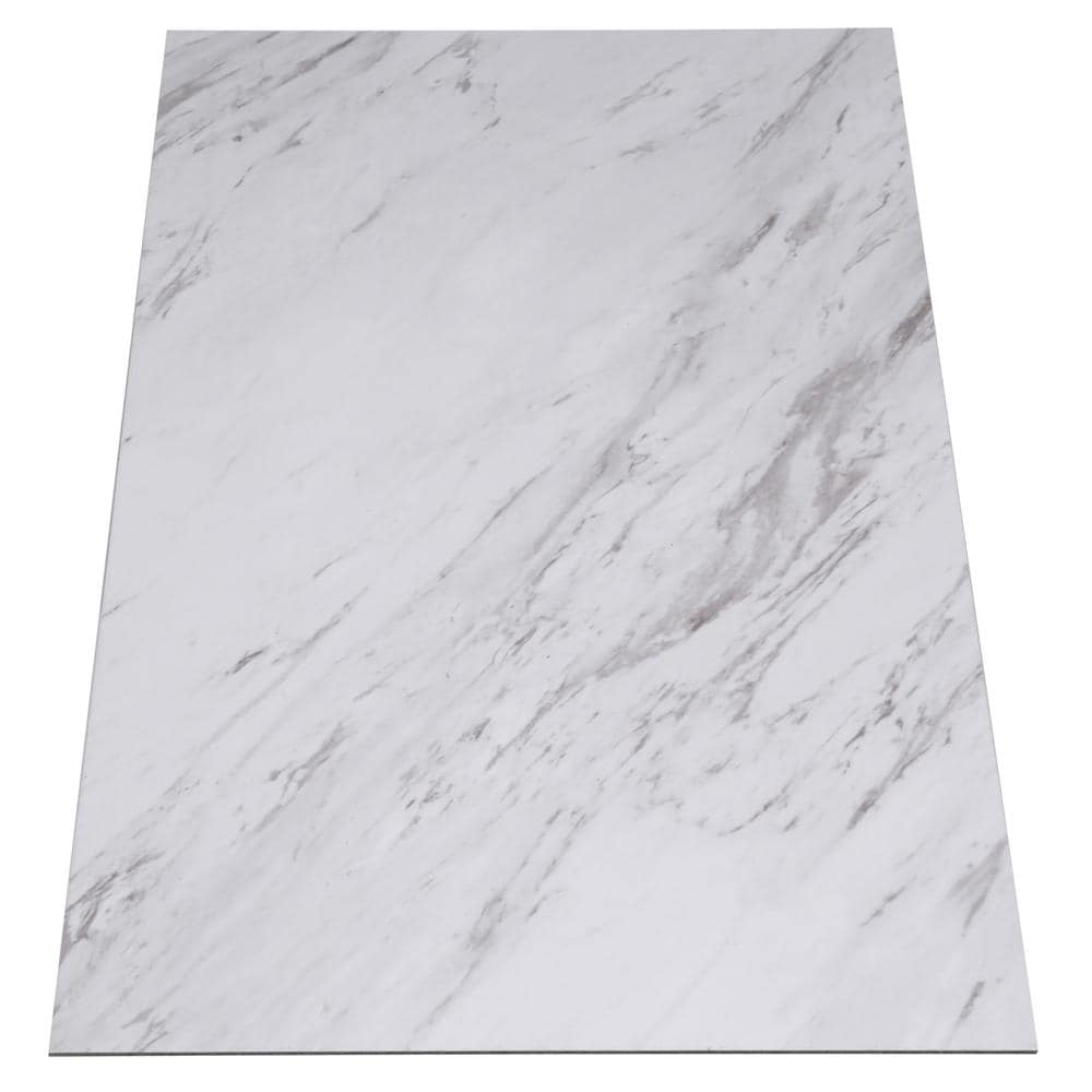 Carreaux de vinyle autocollants en marbre de Carrare de 12 po x 24 po (20 pi2/boîte)