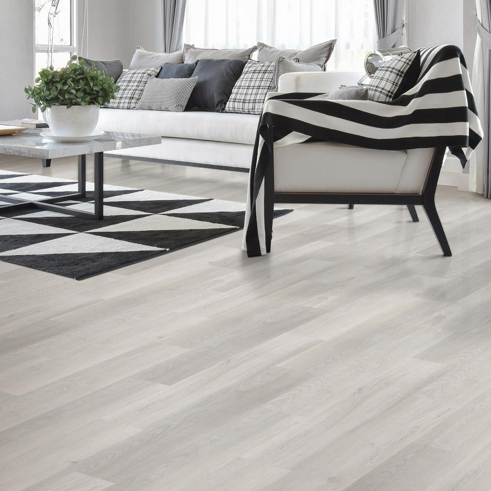 Sandpiper Oak 3.8mm x 6 in. W x 36 in. L 4MIL GripStrip Water Resistant Luxury Vinyl Plank Flooring (24 sq.ft./case)