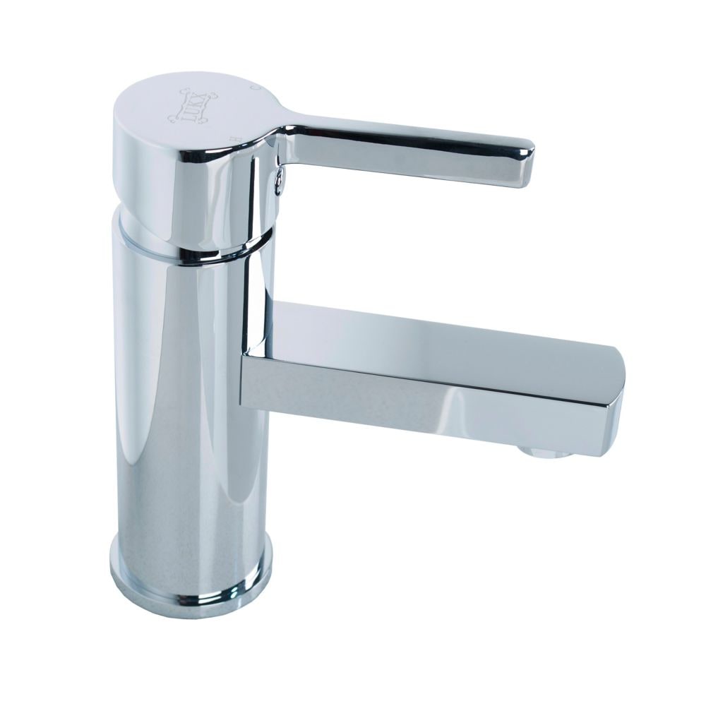 Splash Martin Single Handle Bathroom Faucet in Chrome