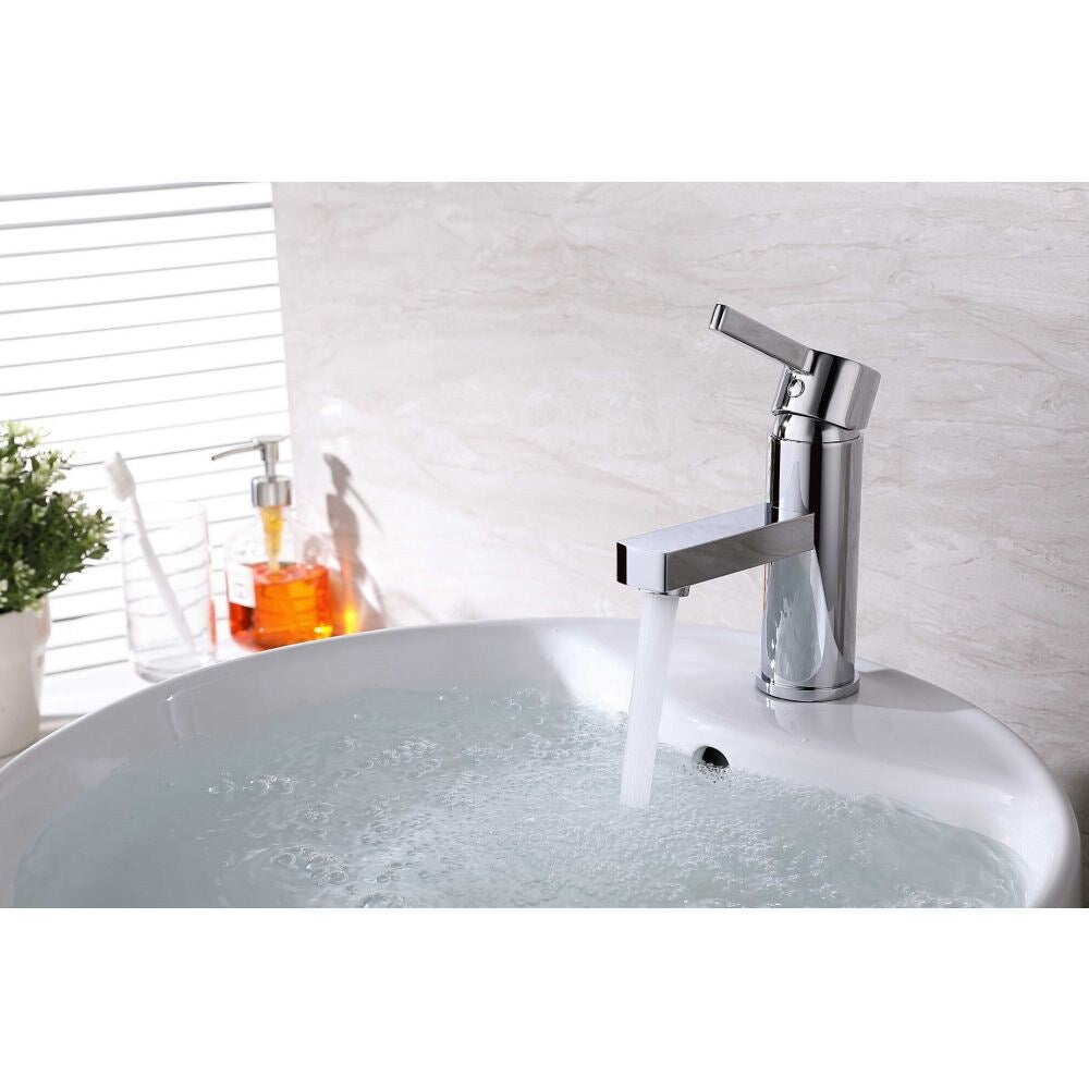 Splash Martin Single Handle Bathroom Faucet in Chrome