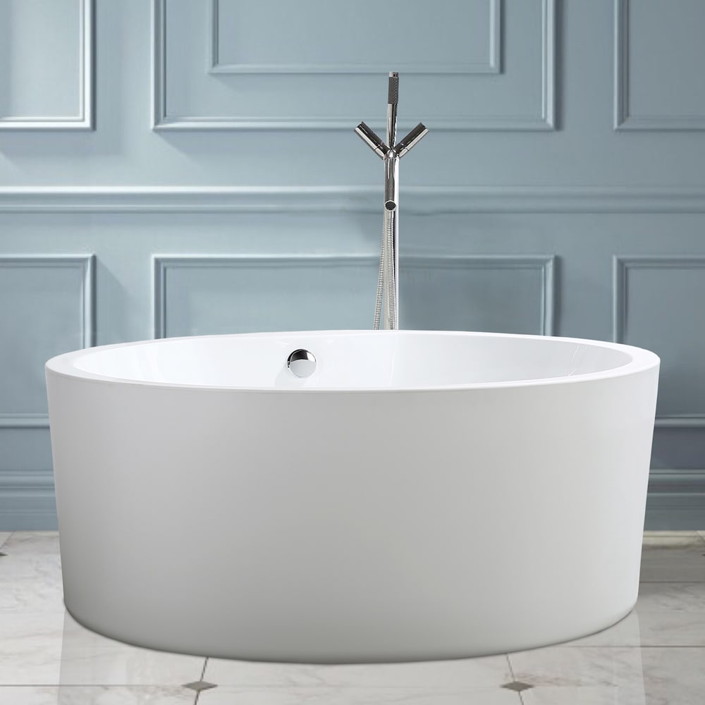 Baignoire autoportante en acrylique avec trop-plein rond en chrome poli et bonde escamotable. 6810