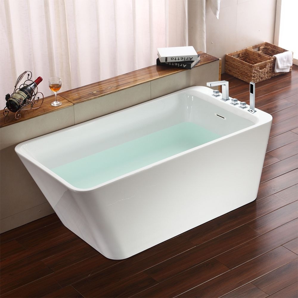 Baignoire autoportante monobloc blanche sans couture de 67 pouces Missouri avec rebord pour robinet monté sur le pont