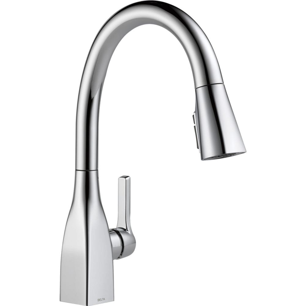 Robinet de cuisine à poignée unique et pulvérisateur rétractable Mateo avec technologie ShieldSpray en chrome