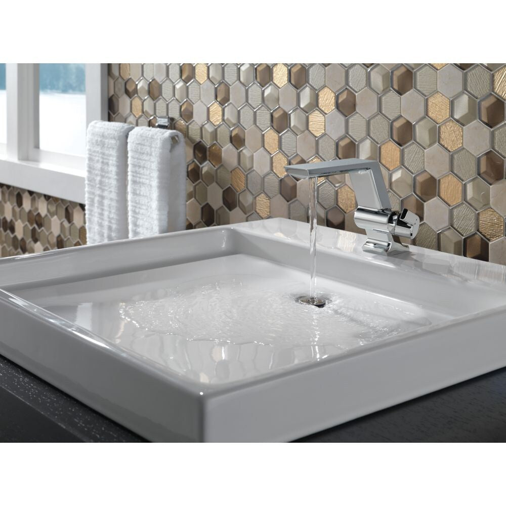 Pivotal Single Hole Single Handle with Lever Bathroom Sink Faucet Deck Mount Watersense Matte Black