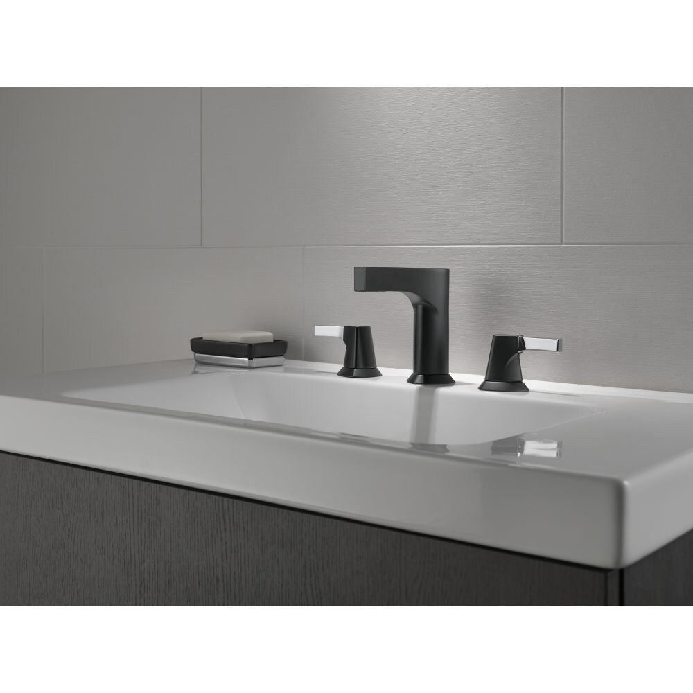 Robinet de salle de bain à 2 poignées et à large bec Zura de 8 pouces avec ensemble de vidange en métal en noir mat