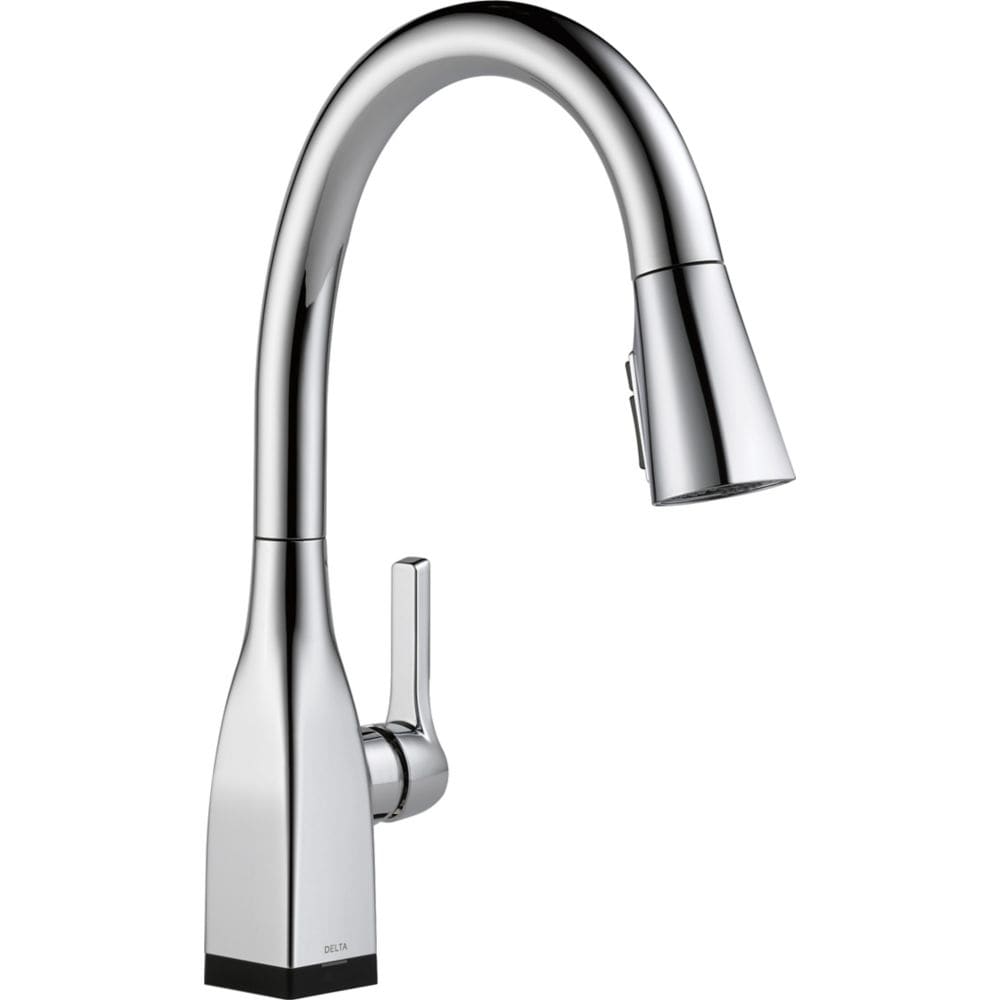 Robinet de cuisine à poignée unique et pulvérisateur rétractable Mateo avec technologie Touch2O et ShieldSpray en chrome