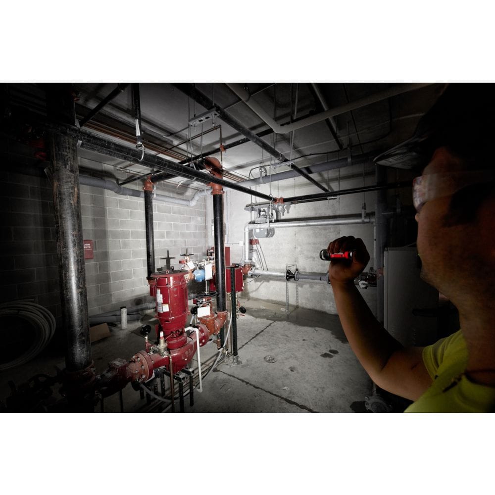 325-Lumen LED Aluminum Flashlight with Holster