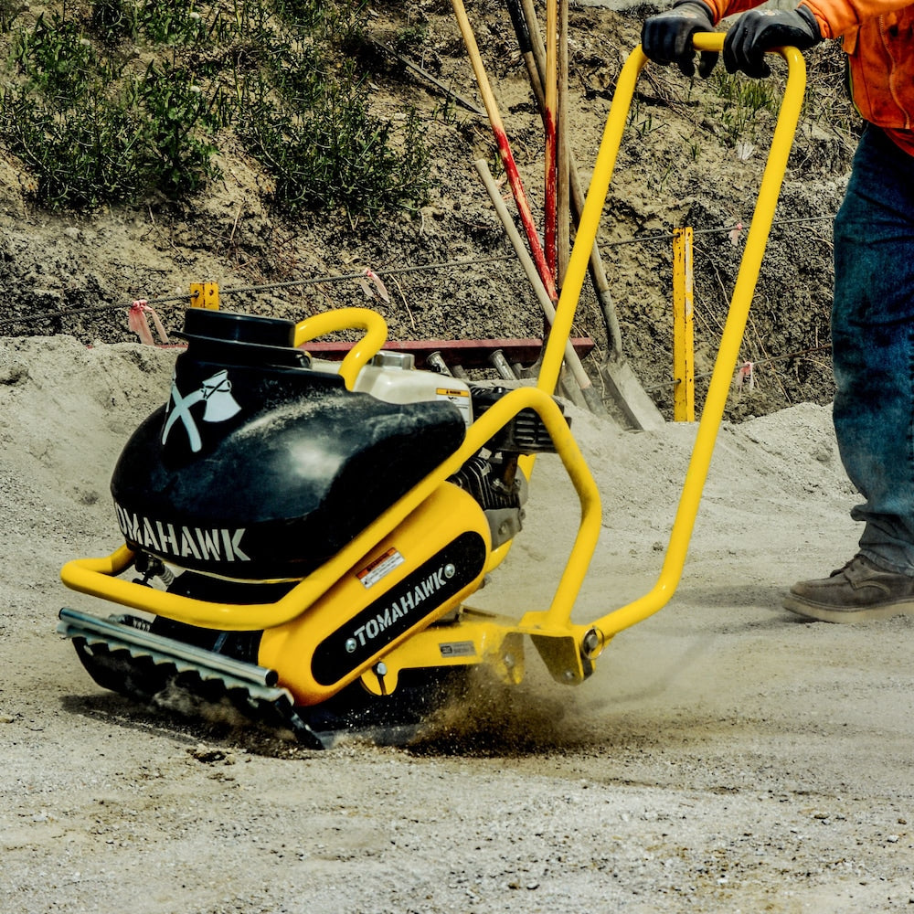 5.5 HP Forward Plate Compactor with Water Tank for Asphalt/Aggregate/Cohesive Soil Compaction