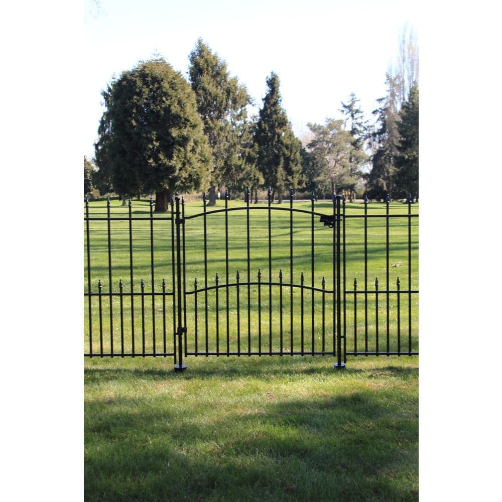 Dig-Free Fencing 'Victoria' 33 1/2-inch W x 36 1/4-inch H Steel Metal Garden Fence Gate in Black