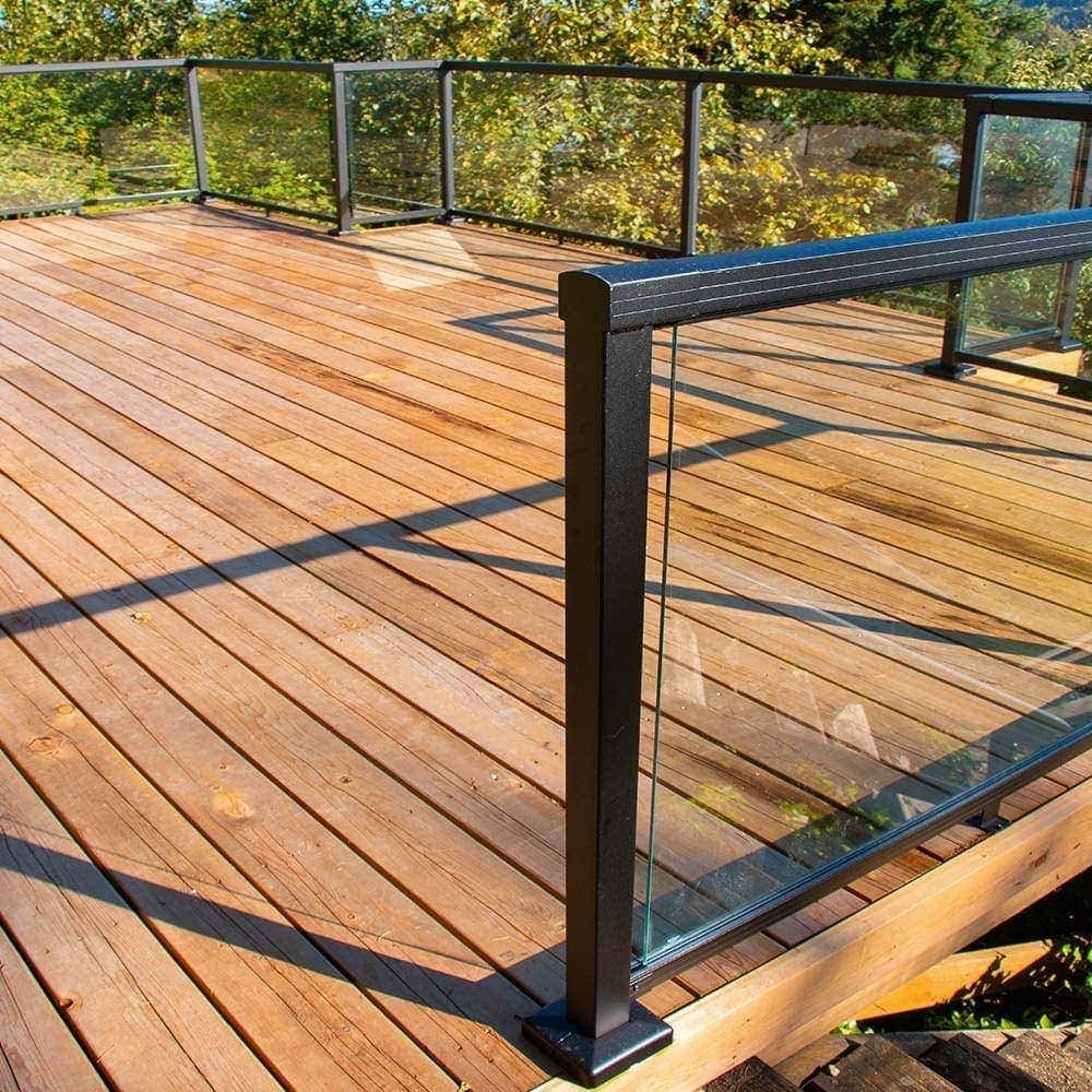 Ensemble de poteaux d'extrémité de garde-corps de terrasse en aluminium de 42 pouces de hauteur en noir mat