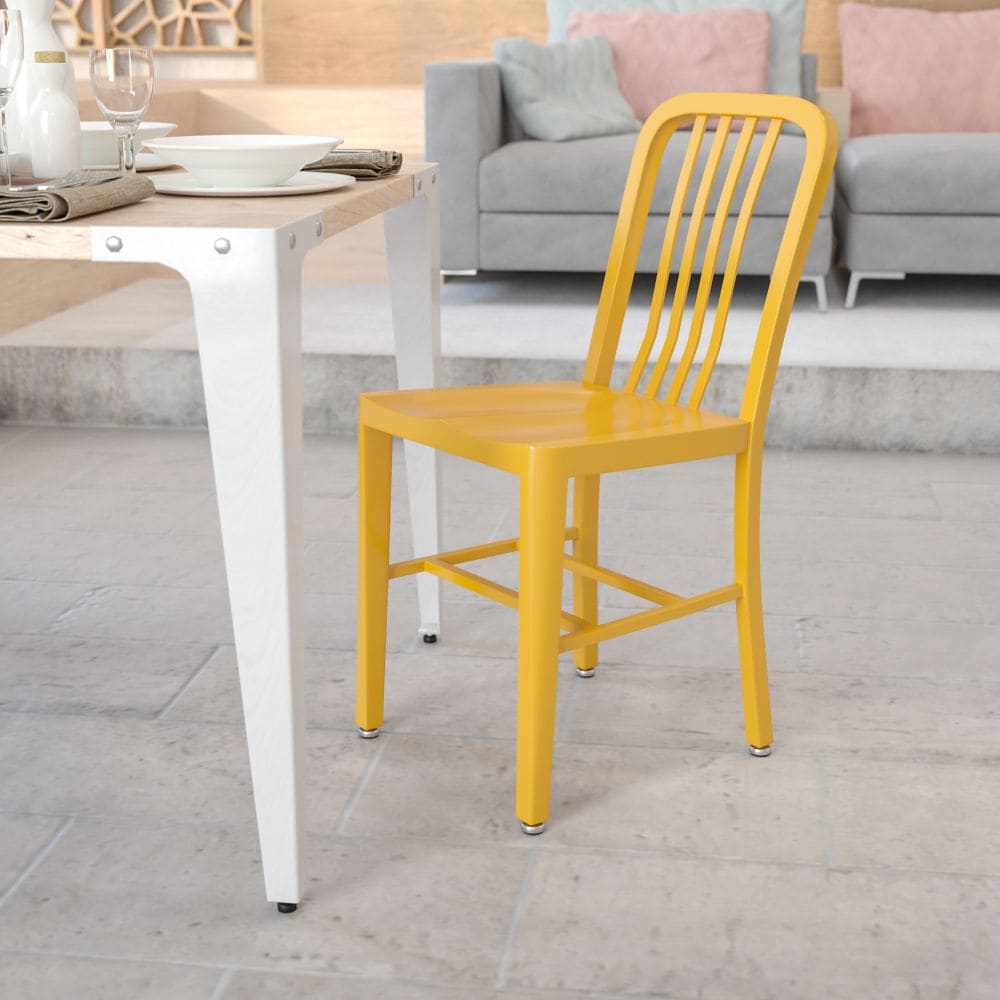 Chaise d'intérieur et d'extérieur jaune