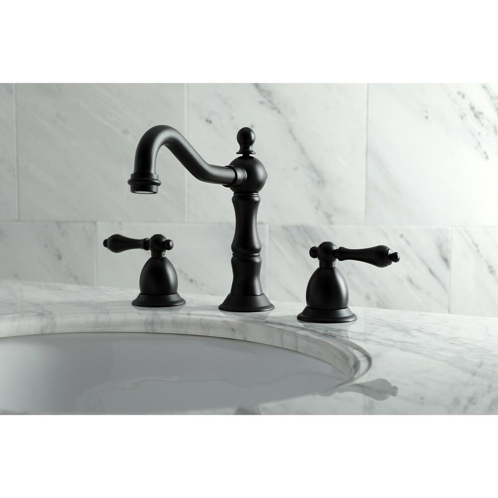 Victorian 8 in. Widespread 2-Handle