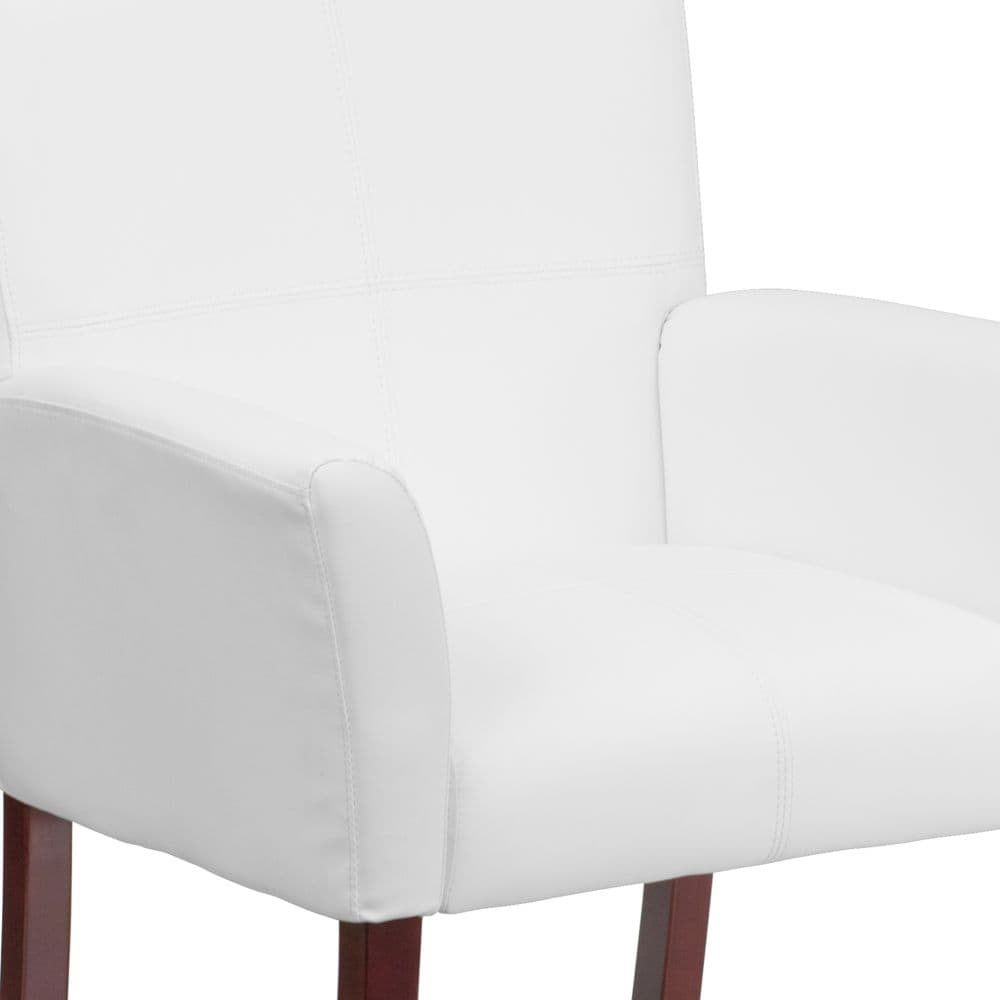 Chaise d'appoint en cuir blanc