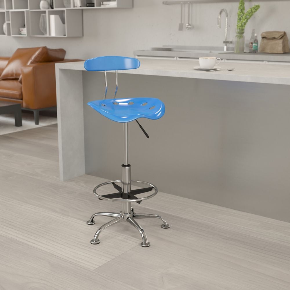 Tabouret de dessinateur bleu vif et chromé avec siège de tracteur