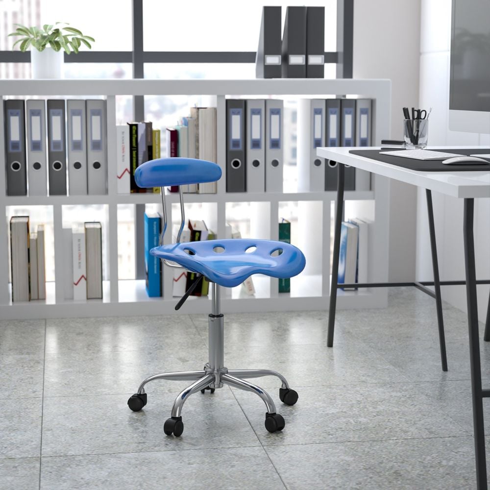 Chaise de travail pivotante bleu vif et chromée avec siège tracteur