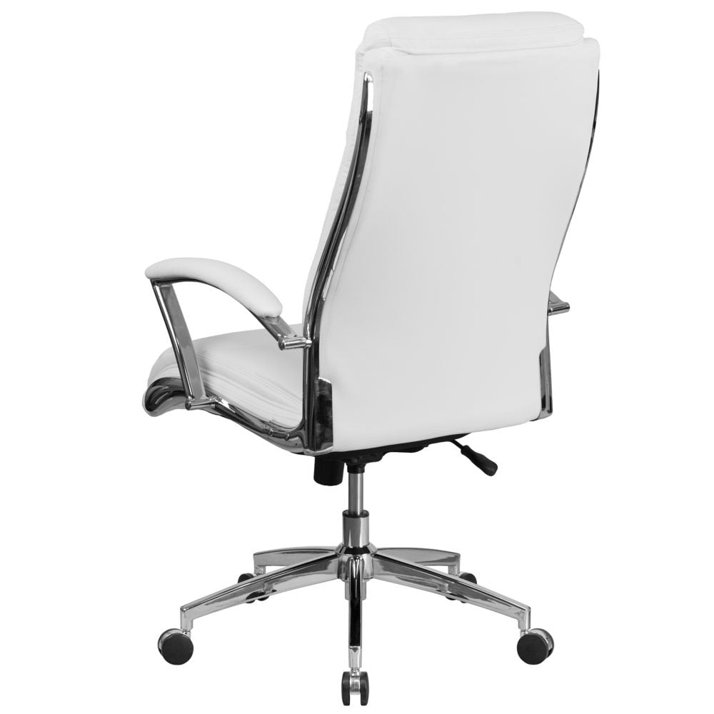 Chaise en cuir blanc à dossier haut
