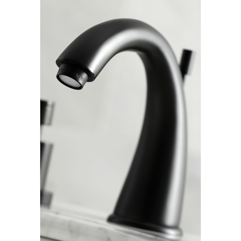Robinet de salle de bain à arc moyen à 2 poignées et à large portée Modern Cross de 8 po en noir mat