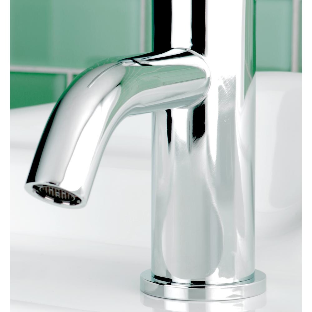 Robinet de salle de bain simple à poignée unique et trou unique en chrome poli