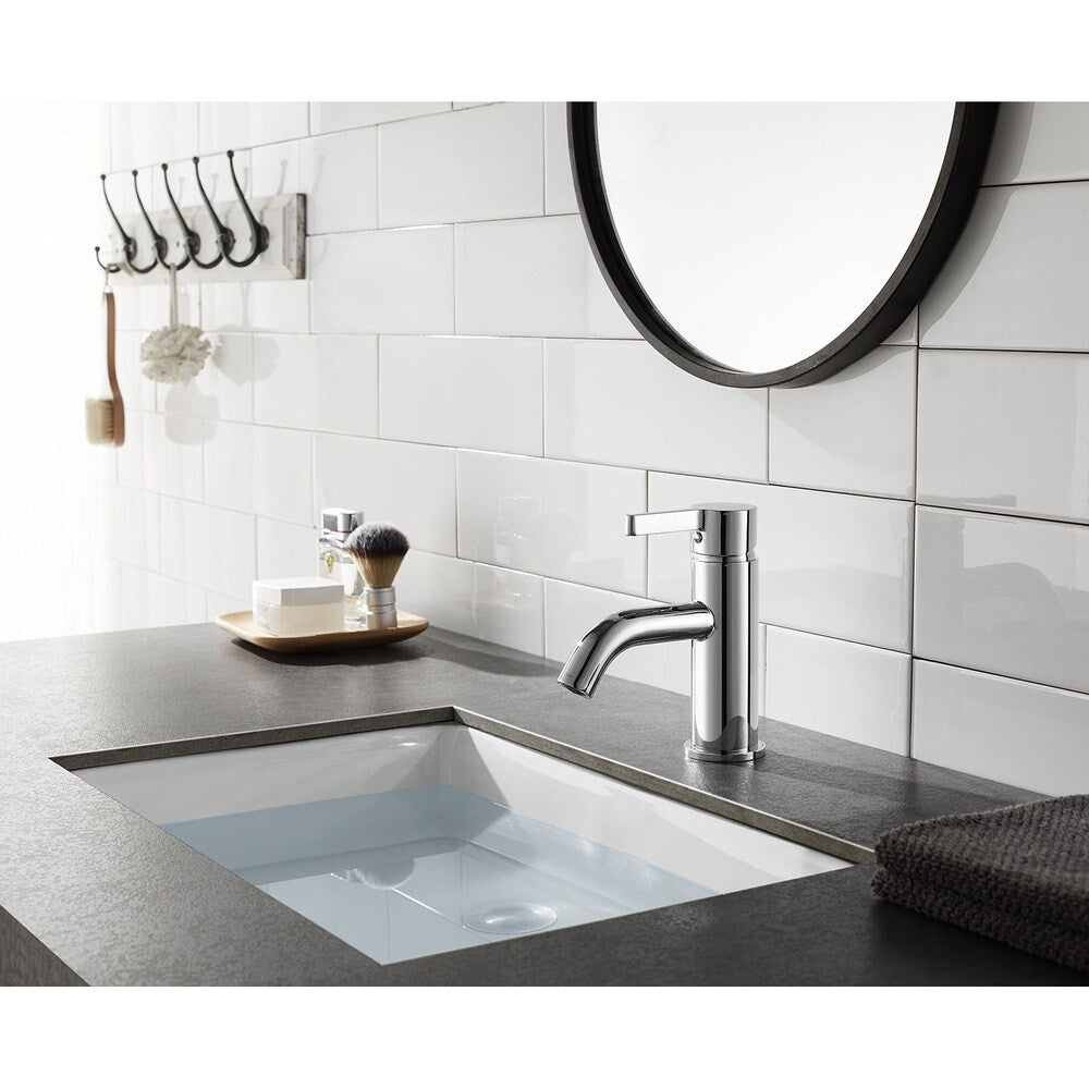 Robinet de salle de bain simple à poignée unique et trou unique en chrome poli