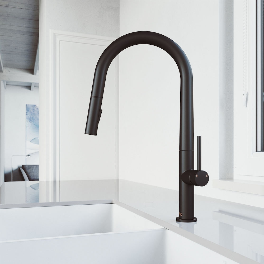 Greenwich Single-Handle Pull-Down Sprayer Kitchen Faucet in Matte Black