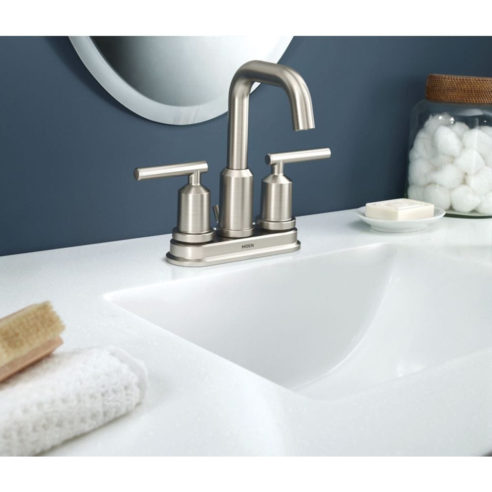 Robinet de lavabo de salle de bain à 2 poignées Gibson de 4 pouces en nickel brossé résistant aux taches (drain et valve inclus)