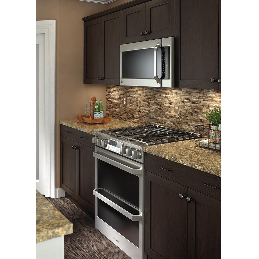 Edson 2.75-inch W x 96-inch H x 0.5-inch D Crown Moulding for Shaker Style Assembled Kitchen Cabinet in Dusk Cocoa Brown (SCRM96P)