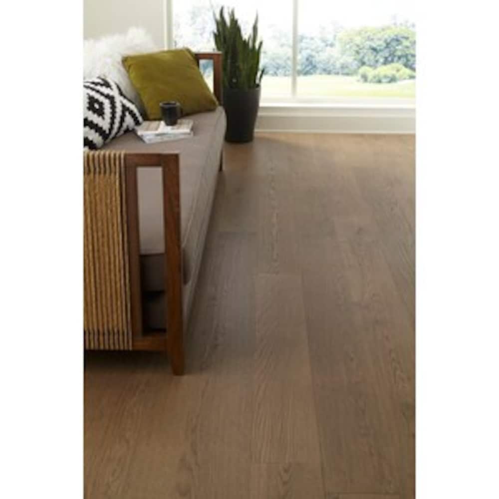 Castlewood 0.31-inch x 7.48-inch x Varying Length Wide Waterproof Hardwood Flooring (17.47 sq. ft. / case)
