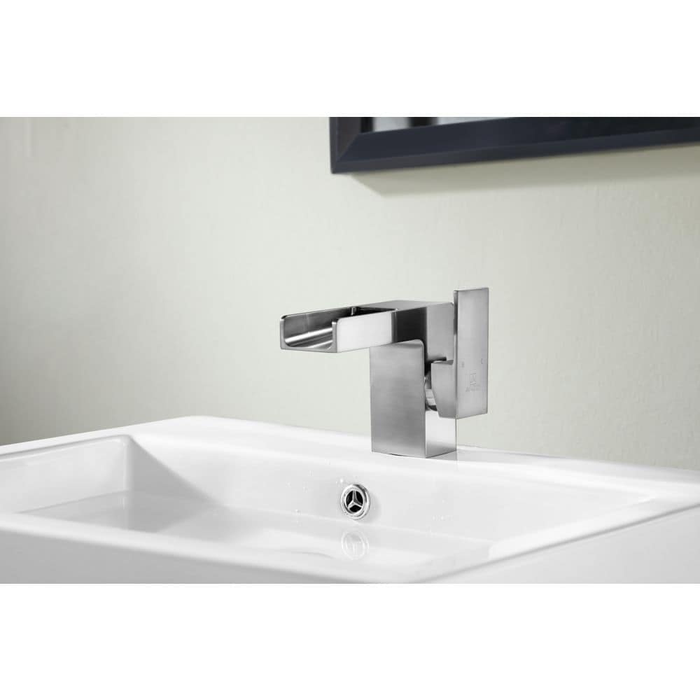 Robinet de salle de bain à arc bas et poignée unique à trou unique de la série Zhona en nickel brossé