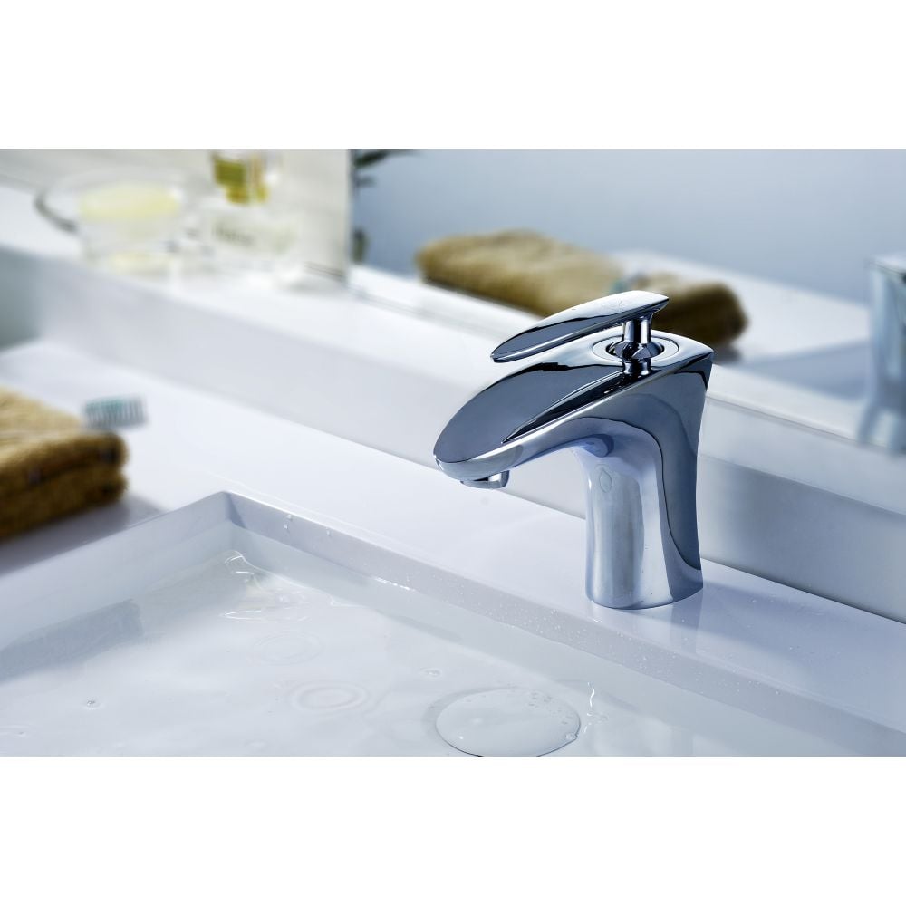 Robinet de salle de bain à arc bas et poignée unique à trou unique de la série Tone en chrome poli