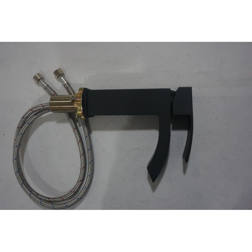 1 Hole CUPC Approved Lead Free Brass Faucet In Black Color AI-28814