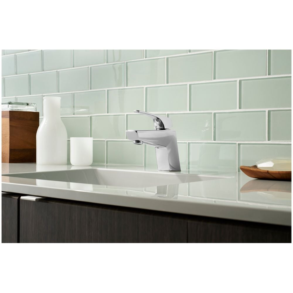 Robinet de lavabo de salle de bain à poignée unique Arkitek à 1 ou 3 trous en chrome poli