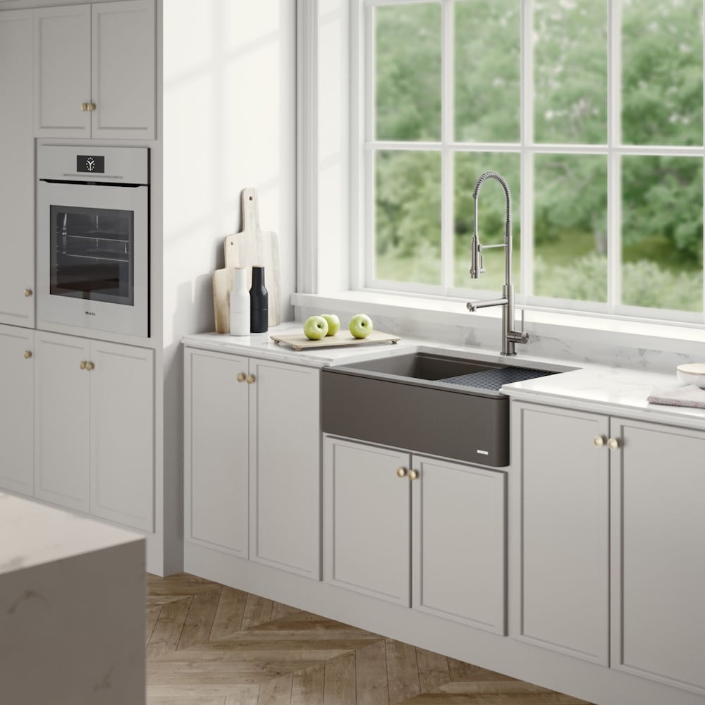 Single-Handle Kitchen Faucet with Pre-Rinse Sprayer and Pot Filler